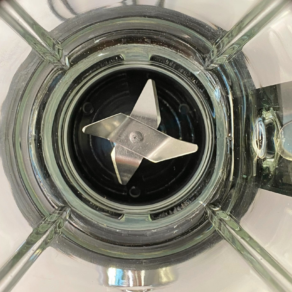 ΜΠΛΕΝΤΕΡ ΓΙΑ SMOOTHIES ΜΕ ΓΥΑΛΙΝΗ ΚΑΝΑΤΑ 1.5LT 800W BL-416 INOX